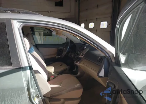 2007 Toyota Rav4 z USA, uszkodzony, nr VIN JTMBD33V175112213